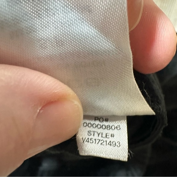 Vince Pull-On Split Hem Velvet Ankle Pant in Black Size Small - Picture 7 of 9